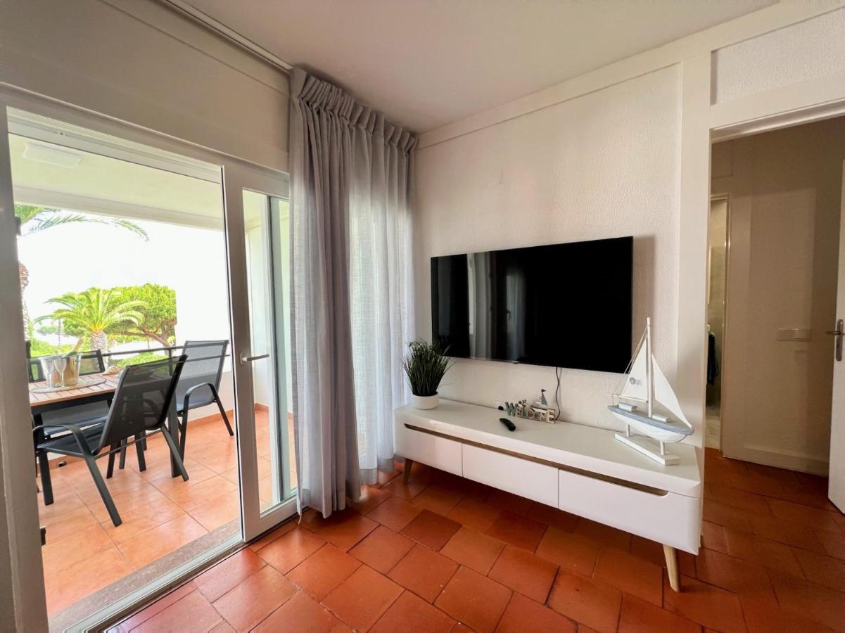 Armacao De Pera Brightness 2 With Pool By Homing Apartment Ngoại thất bức ảnh